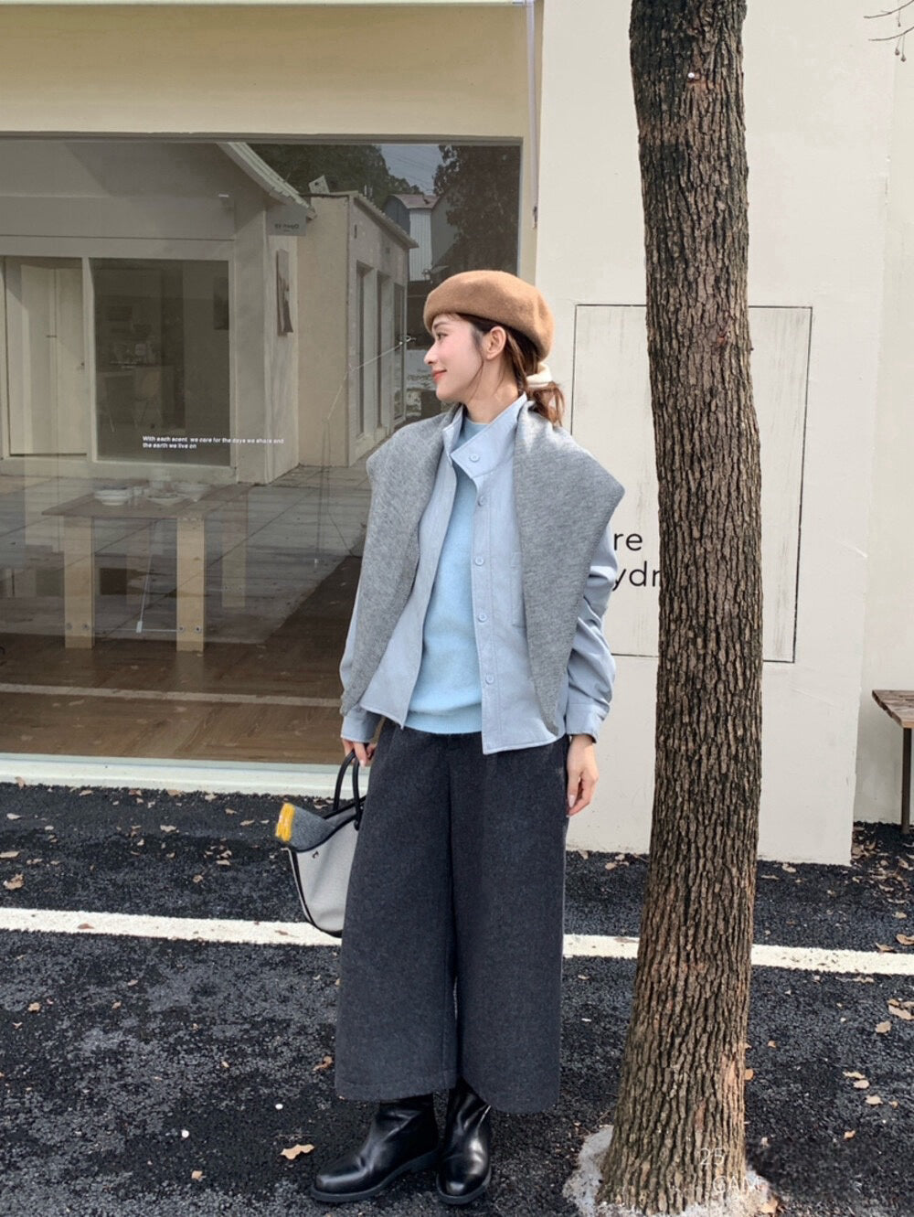 // 立領設計超軟彷皮外套(連披肩)