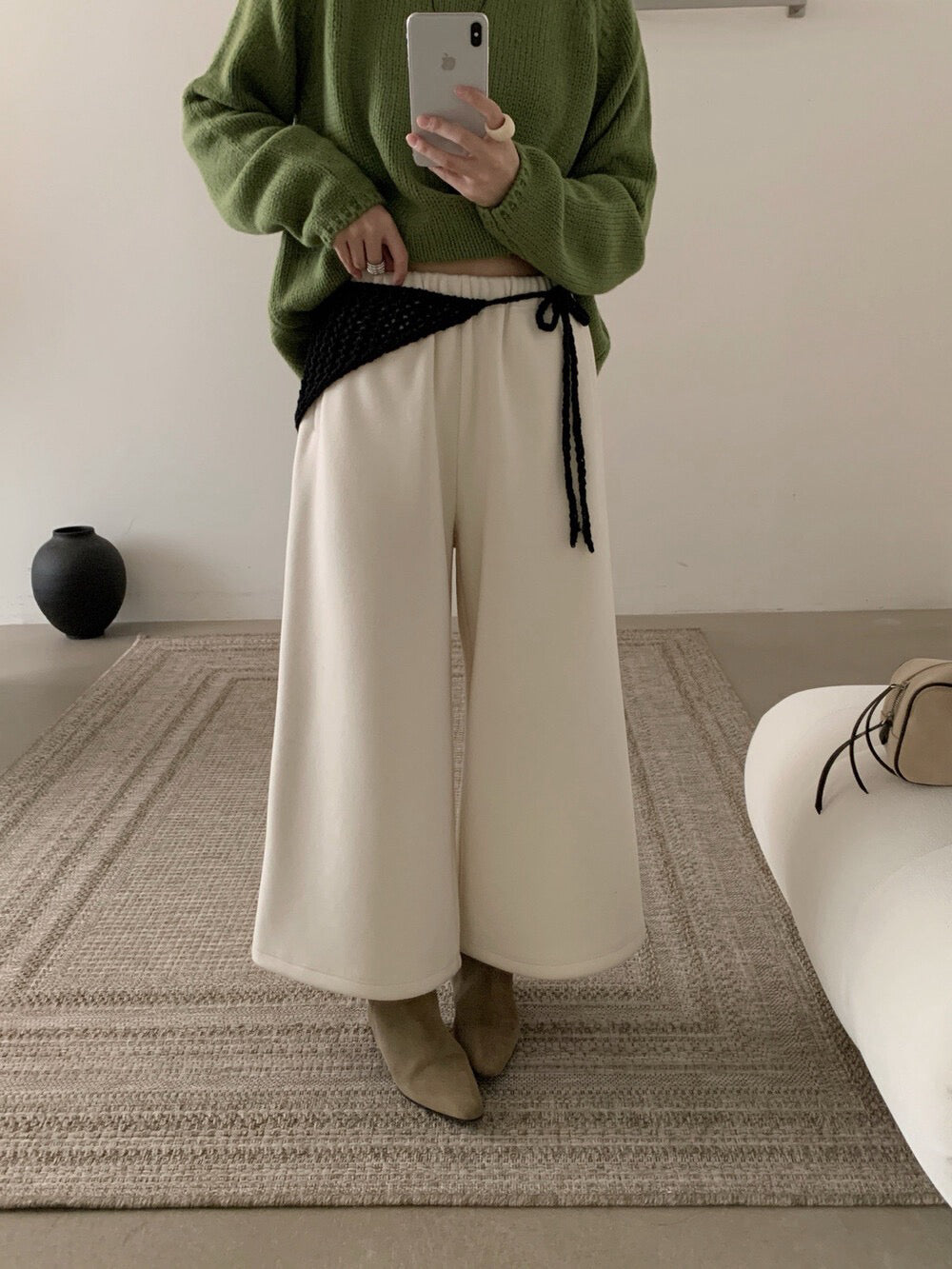 // 超軟糯後口袋羊毛糯米褲