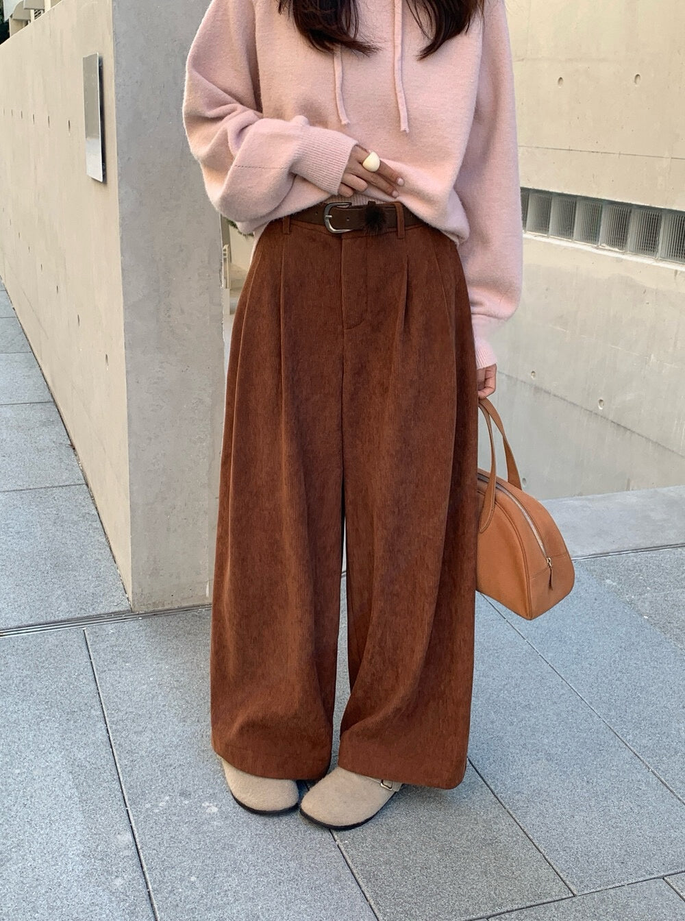 // 梨型身材必入壓褶加絨燈芯絨褲(連腰帶)