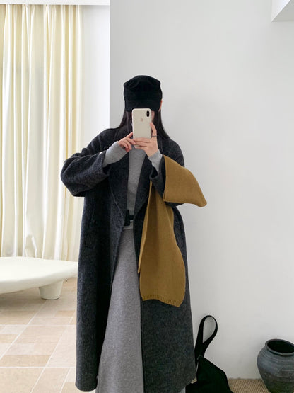 // 秒變大長腿微A字針織裙