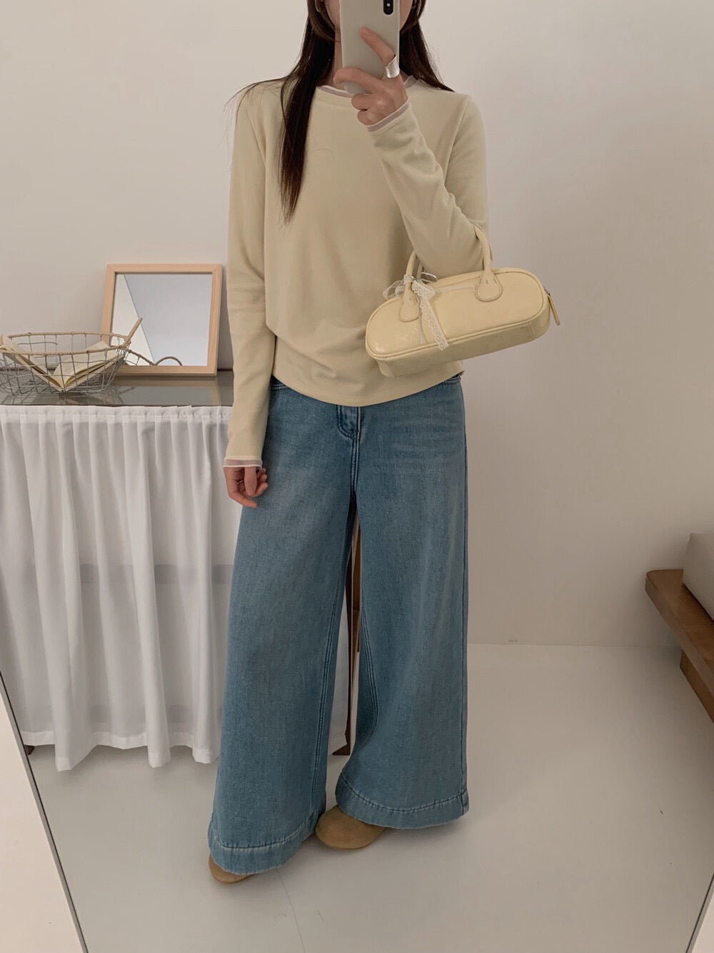 // 5%羊毛拼lace邊超舒服彈性打底上衣