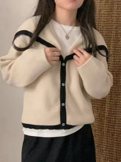 // 40%兔毛+20%綿羊毛撞色邊大翻領CD