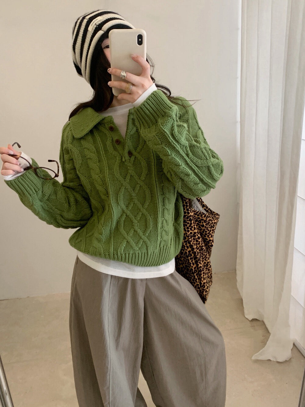 // 復古感重工麻花鈕扣翻領NT