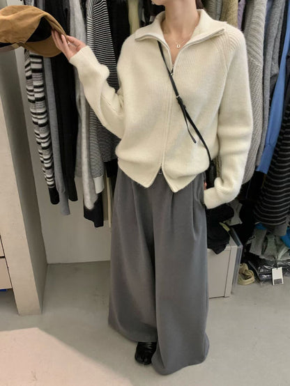 // 可立領上下拉鍊冷外套