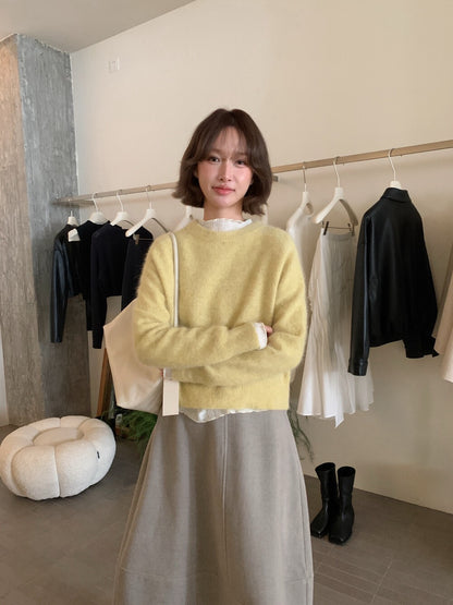 // 30%羊毛超柔軟靚色毛衣