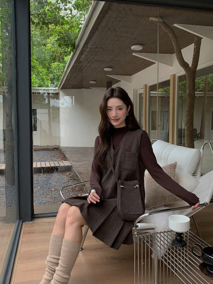 // V領百褶腳背心OPS+高領彈性打底兩件套(連袋仔)