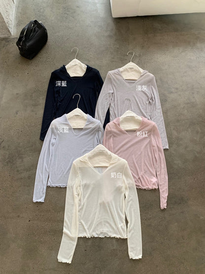 🧴 超舒服小V翻領薄薄卷邊TEE