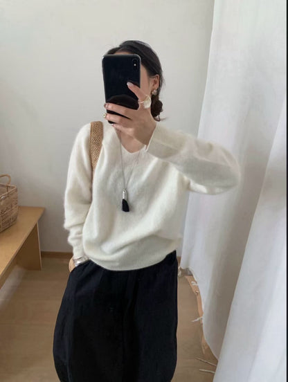 // ￼不易掉毛不易起球山羊絨毛衣