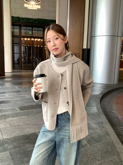 // 超韓雙口袋雙面毛呢圓領外套(連頸巾)