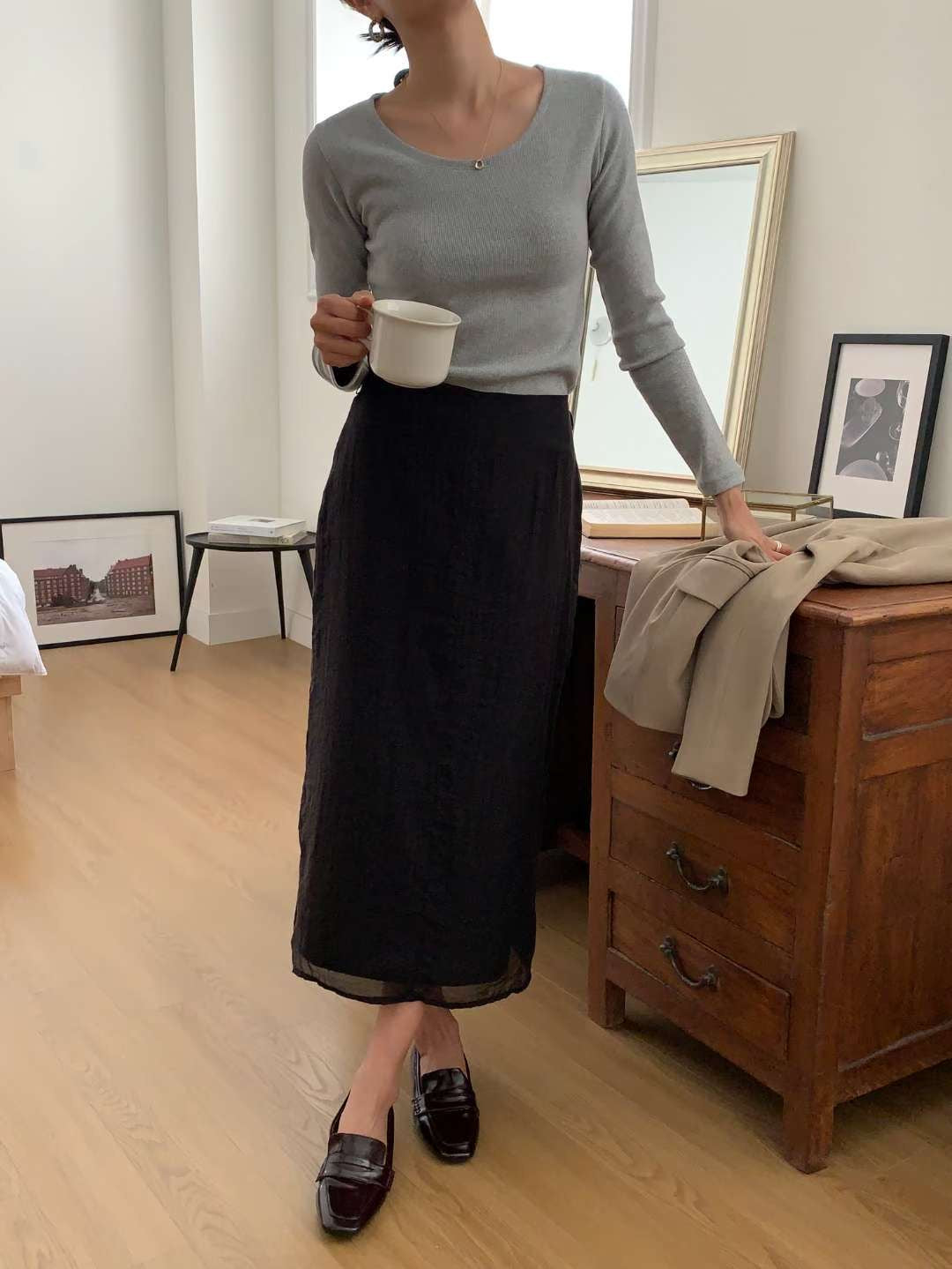 // 雙層lace後開叉連腰繩SK