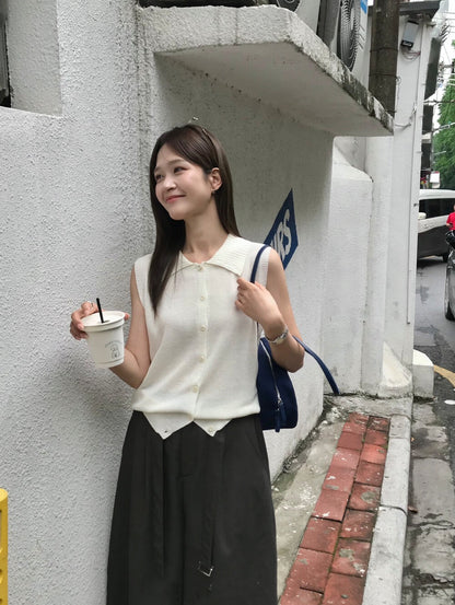 // 直紋翻領天絲麻針織背心