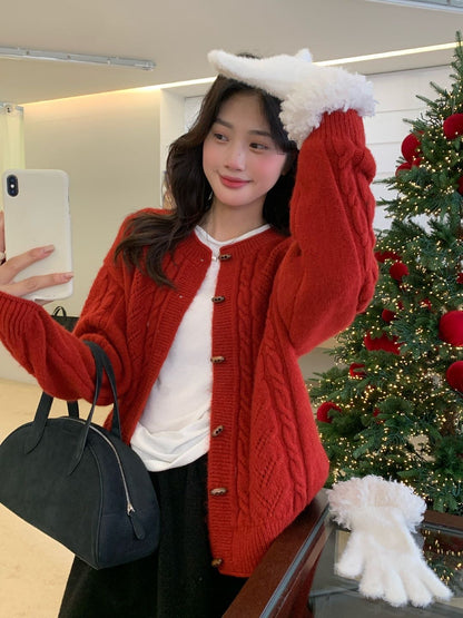 // 復古軟糯牛角鈕麻花CD