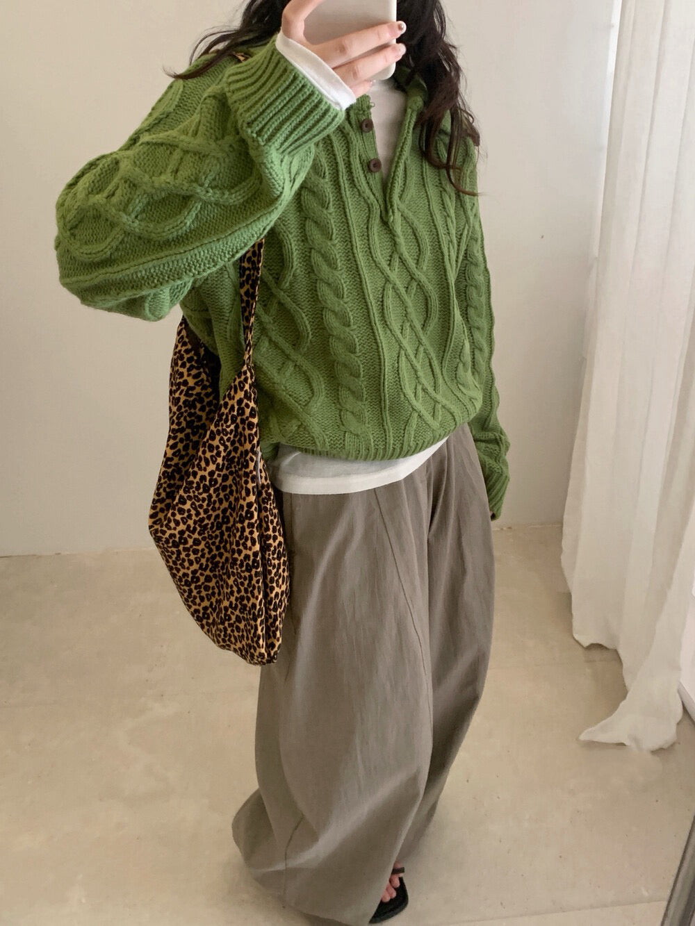 // 復古感重工麻花鈕扣翻領NT