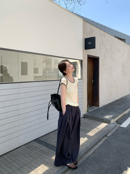 // 撞色邊小飛袖針織背心
