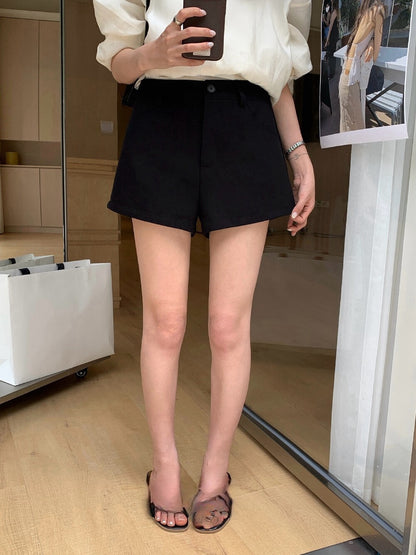 // 必入神褲！超顯腿長西裝短褲
