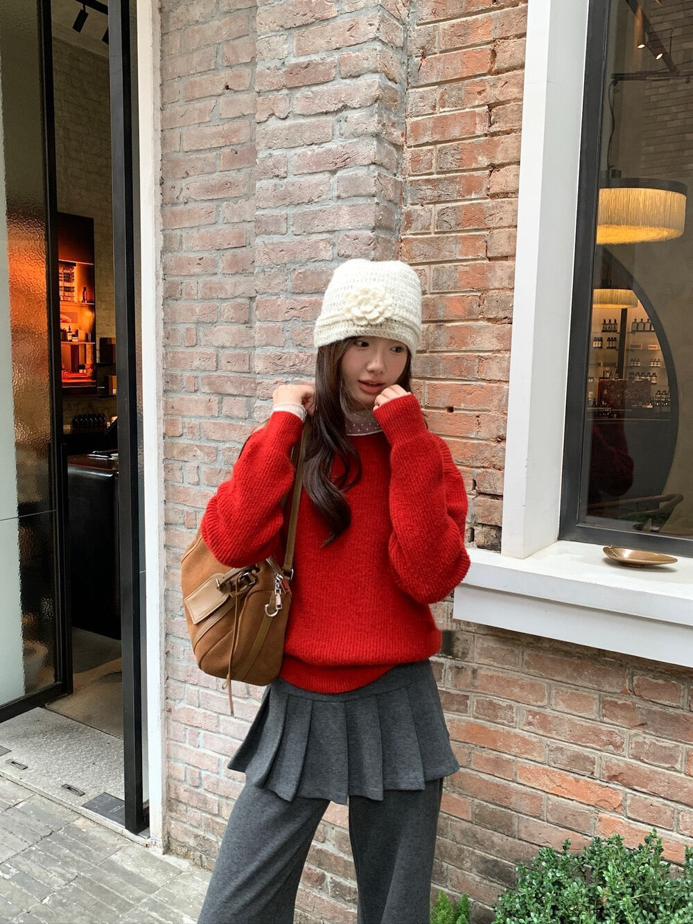 // 慵懶感直坑紋翻領毛衣