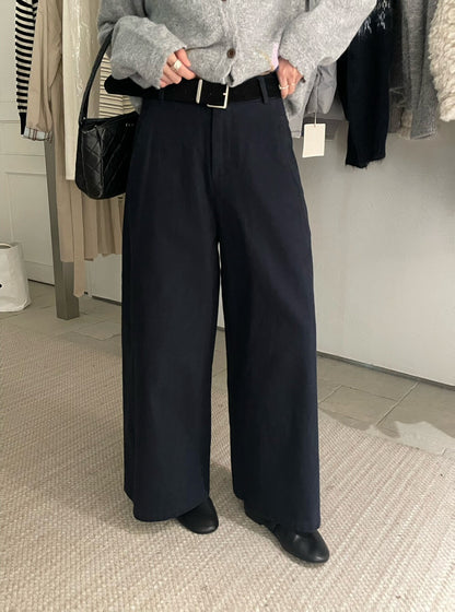 // 質感天絲棉直腳褲(連腰帶)