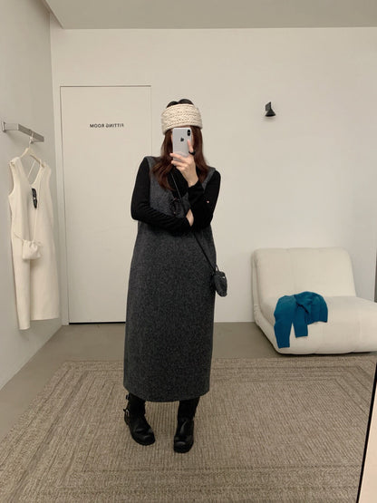 // 50%wool柔軟U領背心OPS(連袋仔)