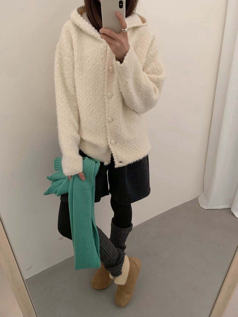 // 超柔軟圈圈絨連帽花邊外套