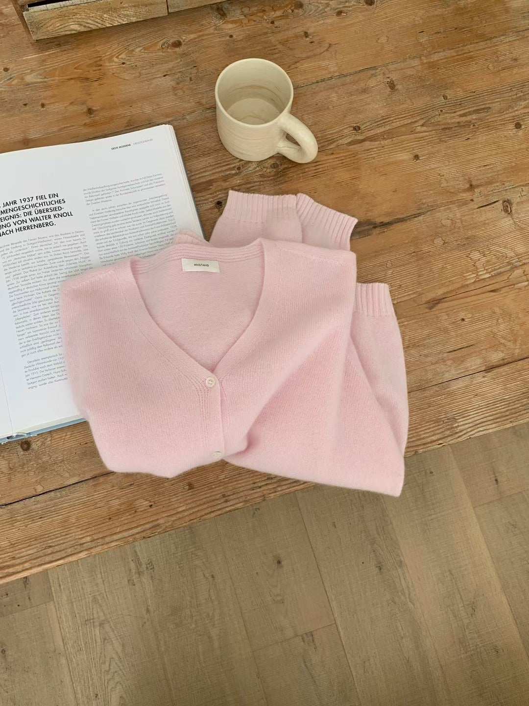 // super soft 100%wool V領CD