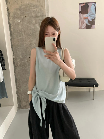 // 夏天必入綁結設計清爽背心
