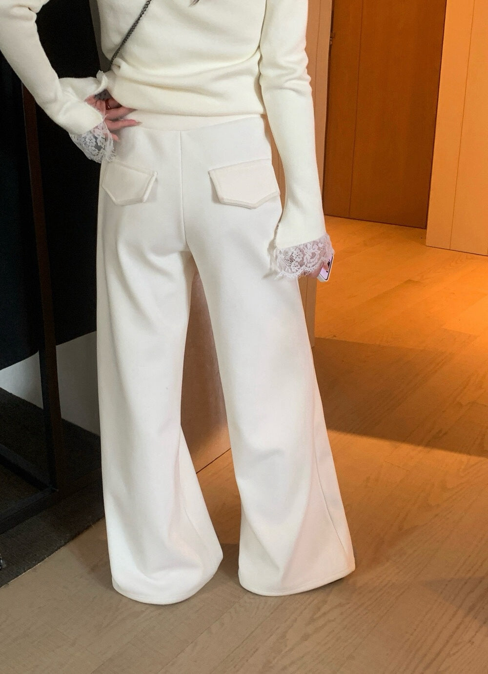 // 懶人神褲～超舒服羊絨微喇叭褲