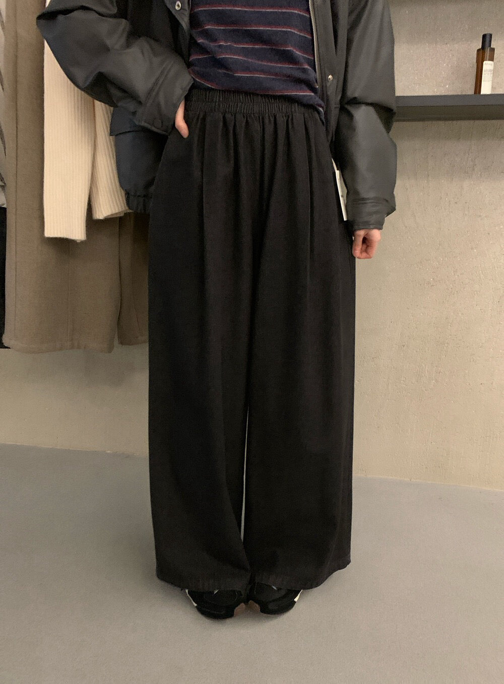 // 復古洗水橡筋腰牛仔棉褲