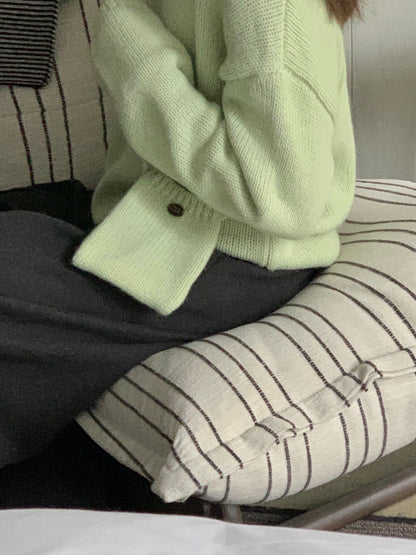 // 20%羊毛疏針圓領NT(連小袋仔)