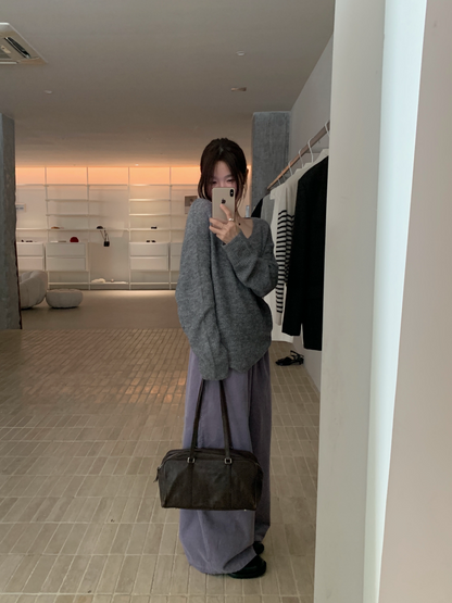 // 柔軟親膚馬海毛11色v領NT