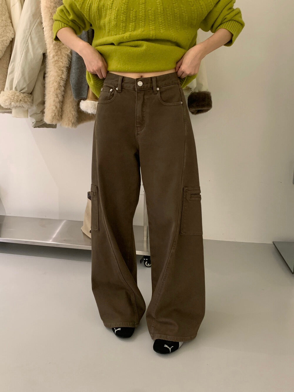 // 斜縫線工裝口袋褲