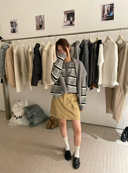 // 連披肩圓領拼間軟糯開胸CD