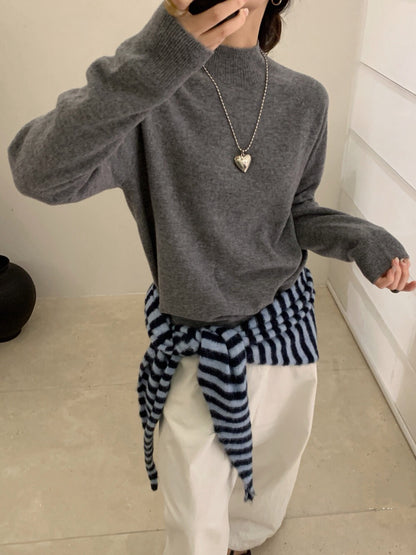 // 100%綿羊毛無縫一體小立領針織上衣