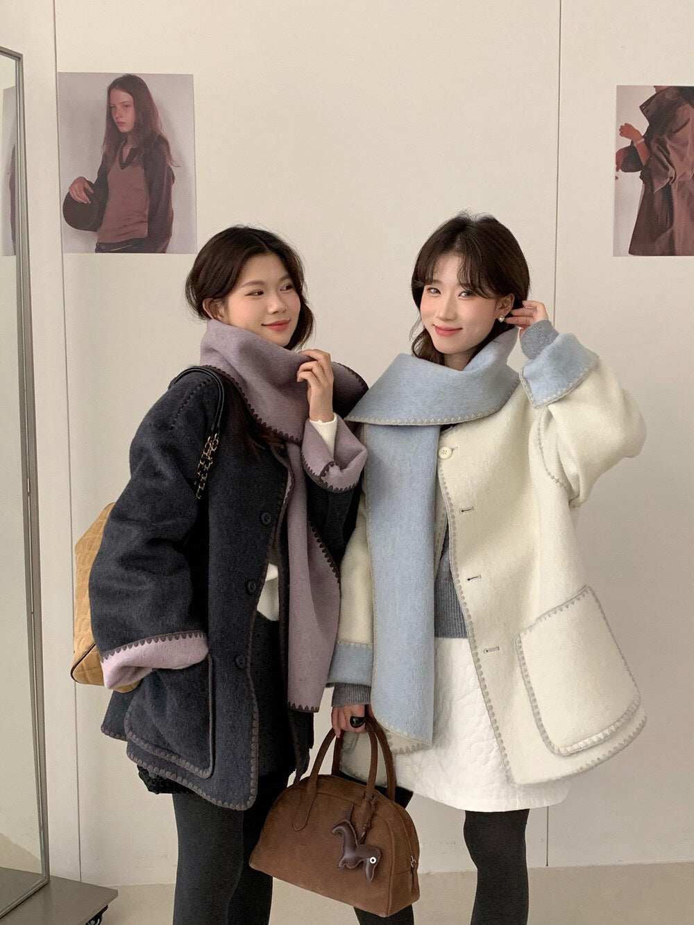 // 可雙面穿撞色縫邊70%羊毛外套(連頸巾)