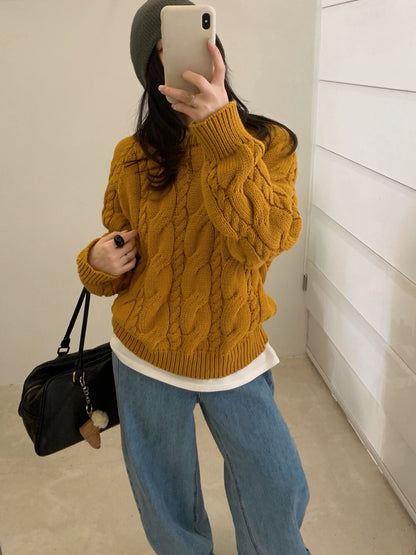 // 復古感扭紋麻花毛衣