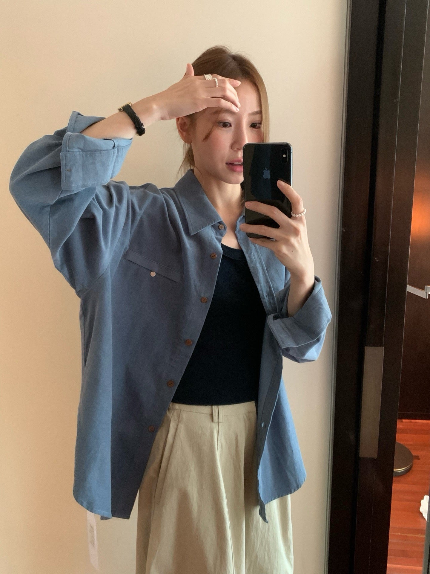 // 手工鈕扣靚色SH