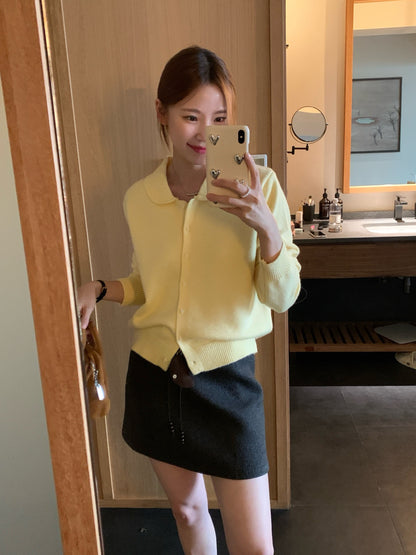 // 可愛圓邊翻領心心鈕扣開胸NT