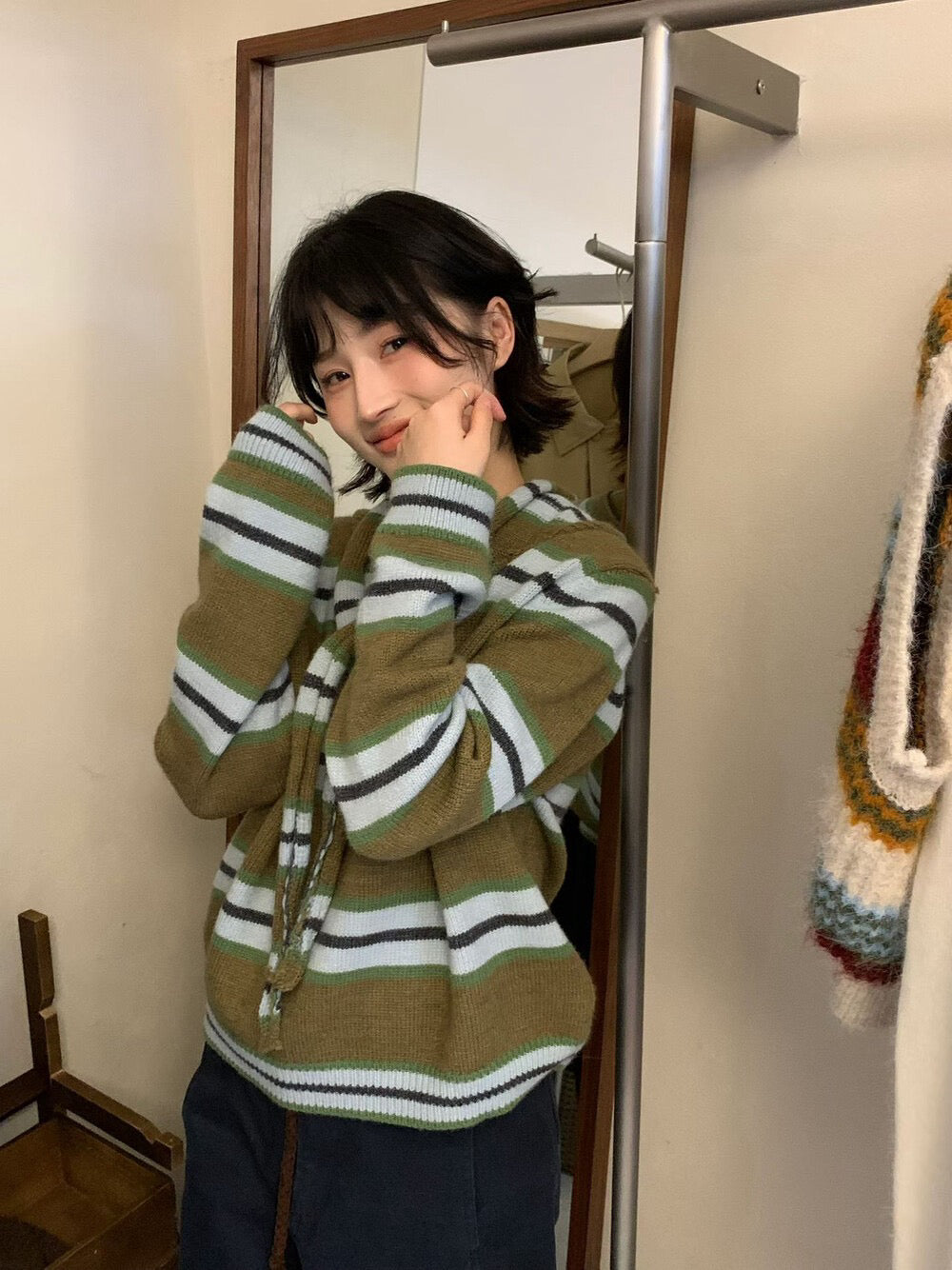 // 連可拆連帽披肩miu系撞色間條NT