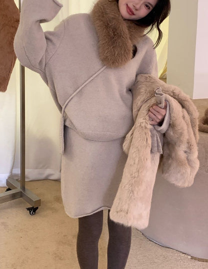 // 超舒服軟糯毛衣+短裙+袋仔三件套