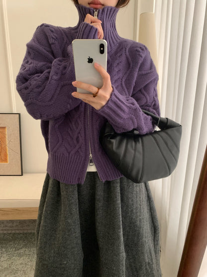 // 30%羊毛粗針麻花高領拉鍊CD