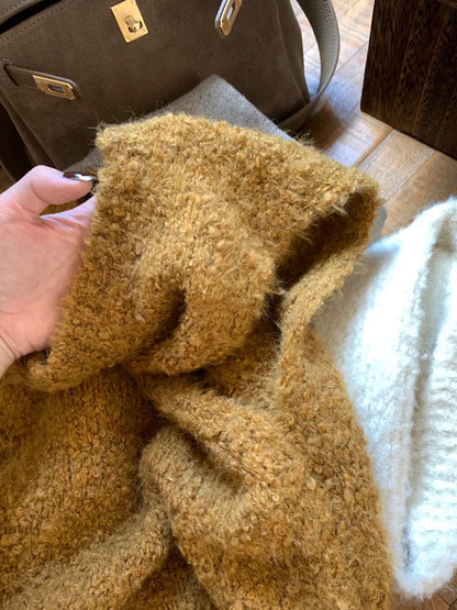 // 毛毛茸疊穿針織背心