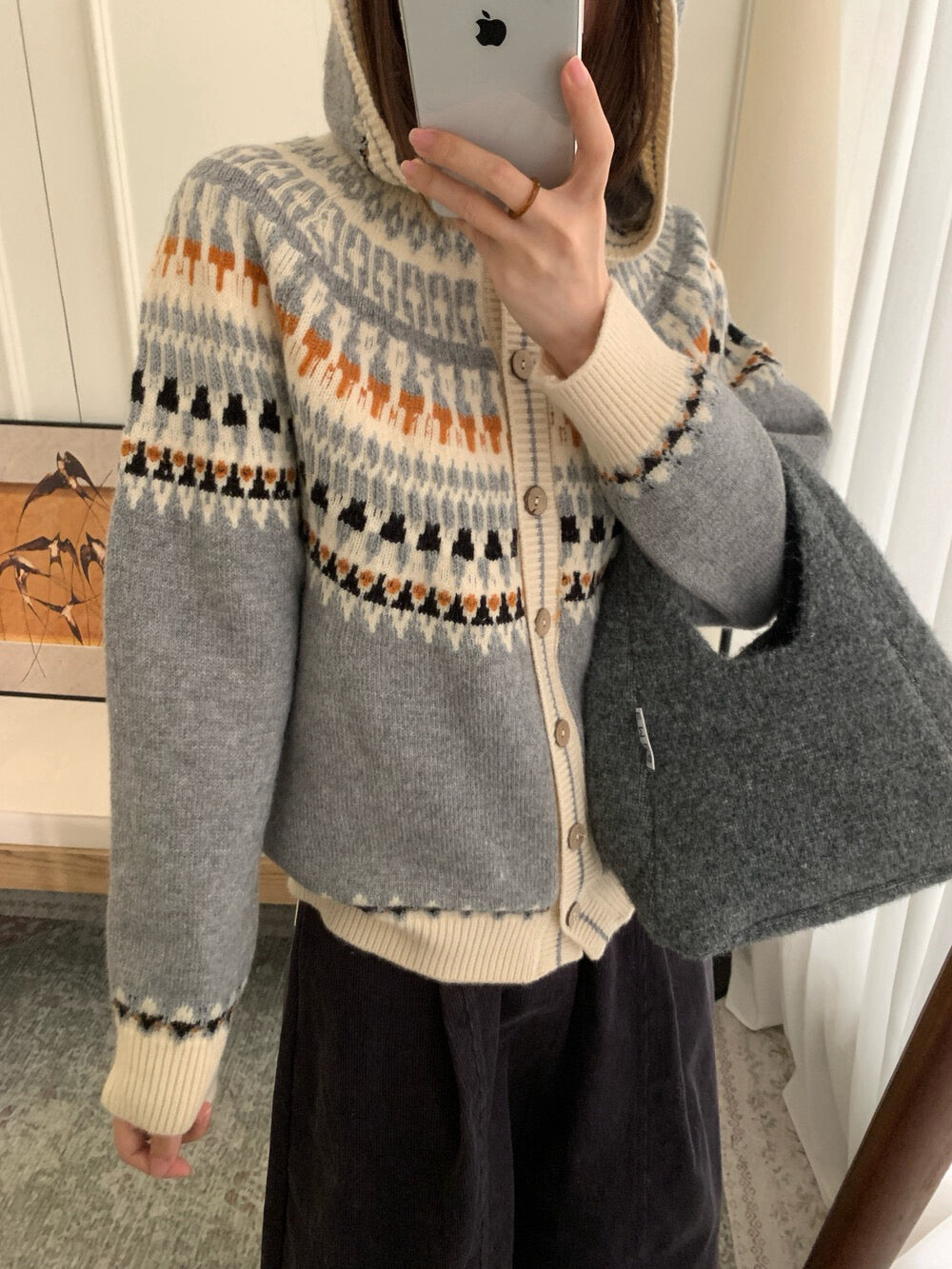 // 30%raccoon復古花紋連帽CD