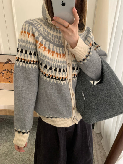 // 30%raccoon復古花紋連帽CD