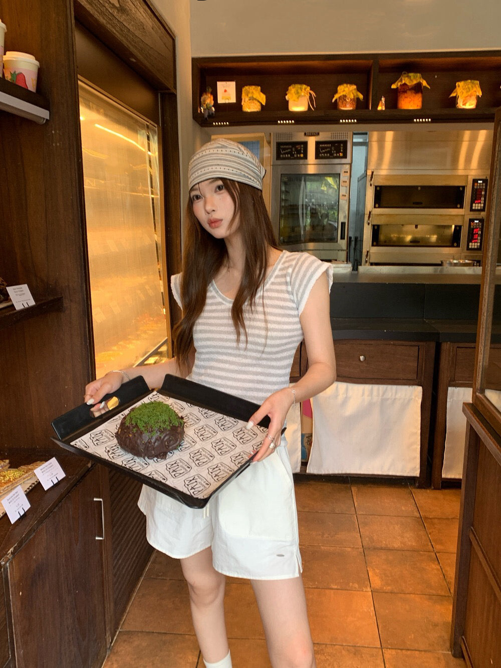 // 肌理感小飛袖遮肩針織上衣