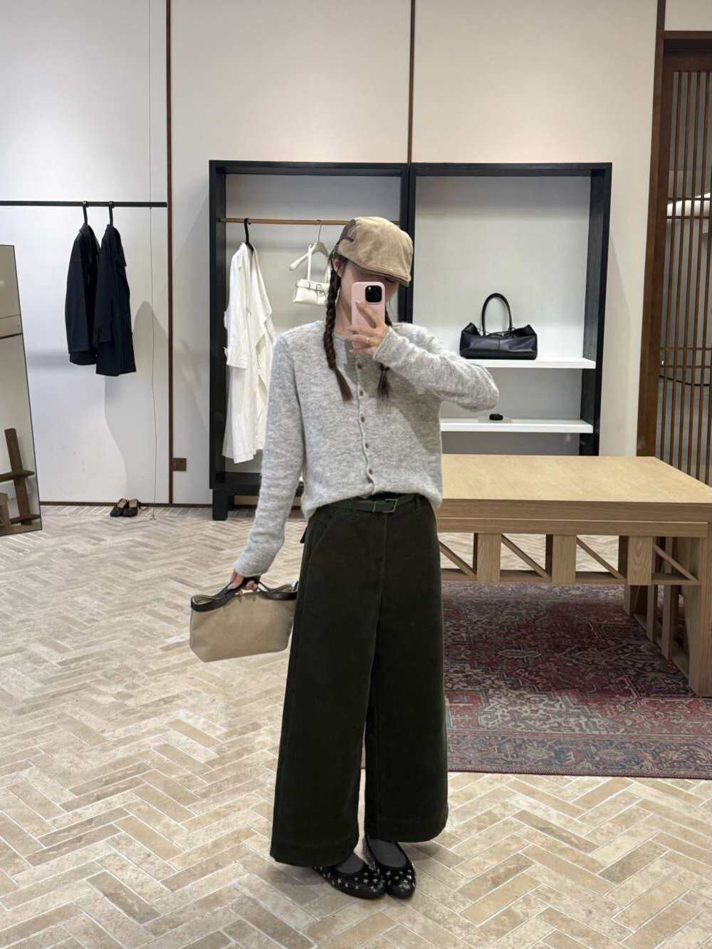 // 顯瘦版型燈芯絨直腳九分褲(連腰帶)