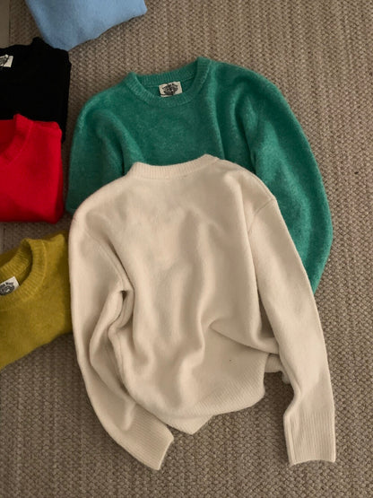 // 軟糯感糖果色系圓領毛衣