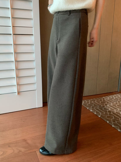 // 褲型超美的簡約加絨毛呢褲