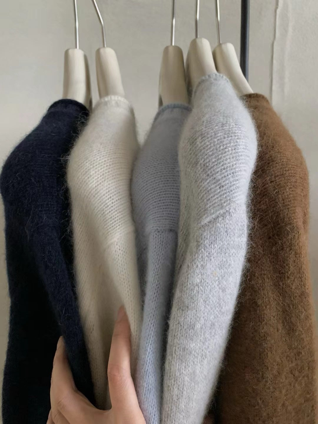 // 三粒鈕卷邊raccoon+wool NT