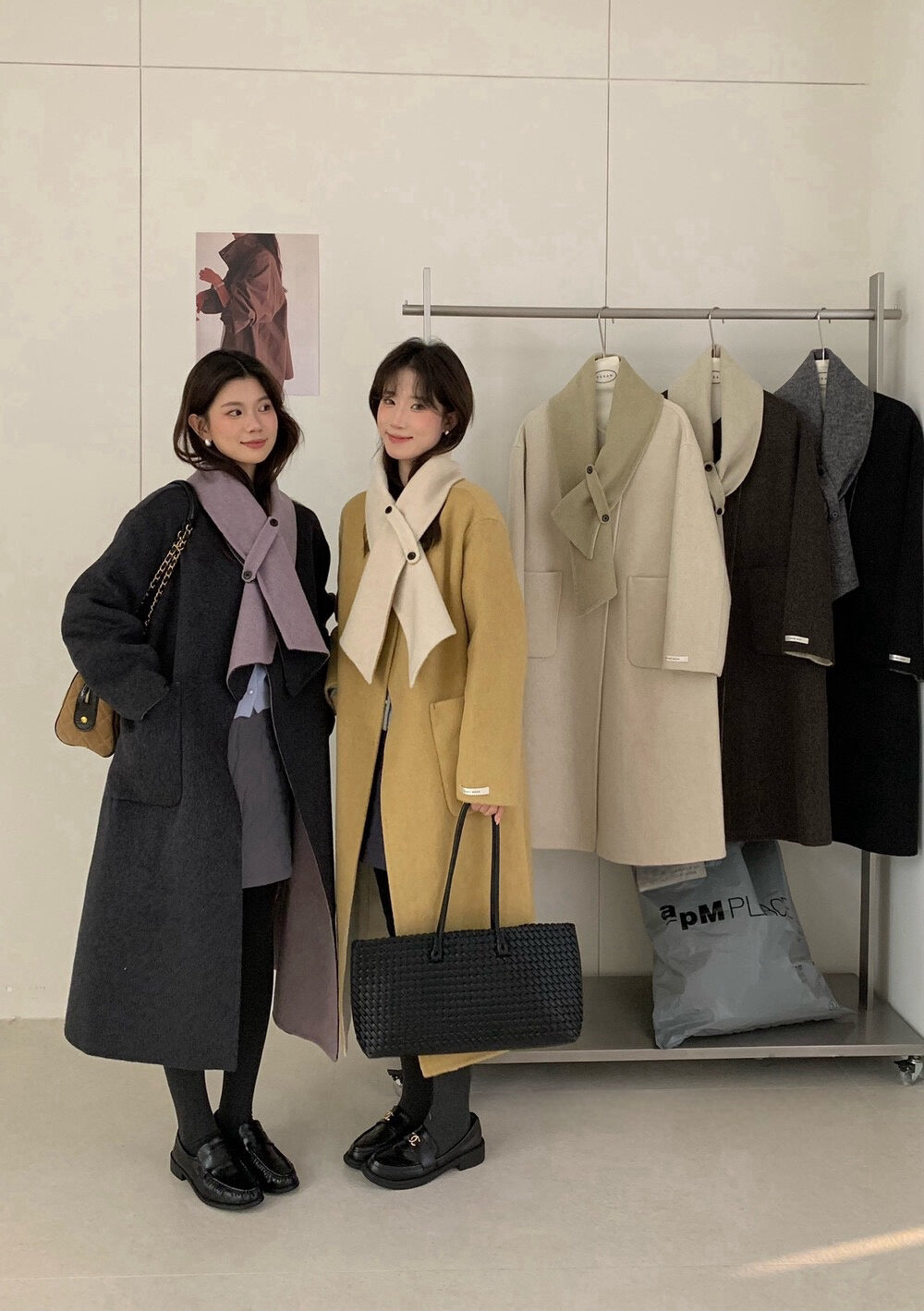 // 撞色內裡斜襟連頸巾100%羊毛雙面手工外套