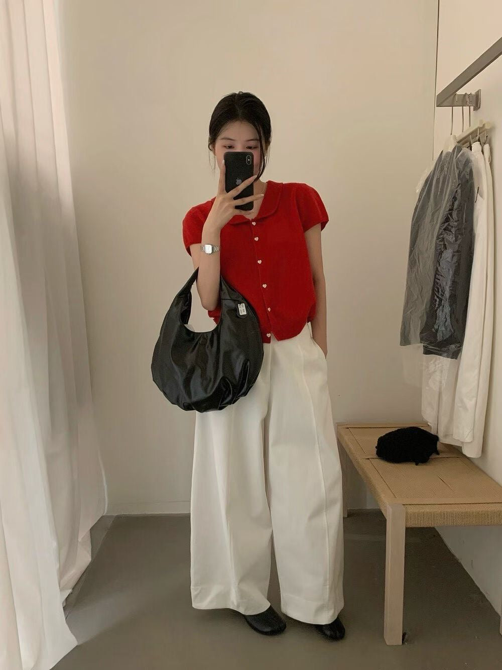 // 全羊毛心心鈕扣圓翻領小短袖NT