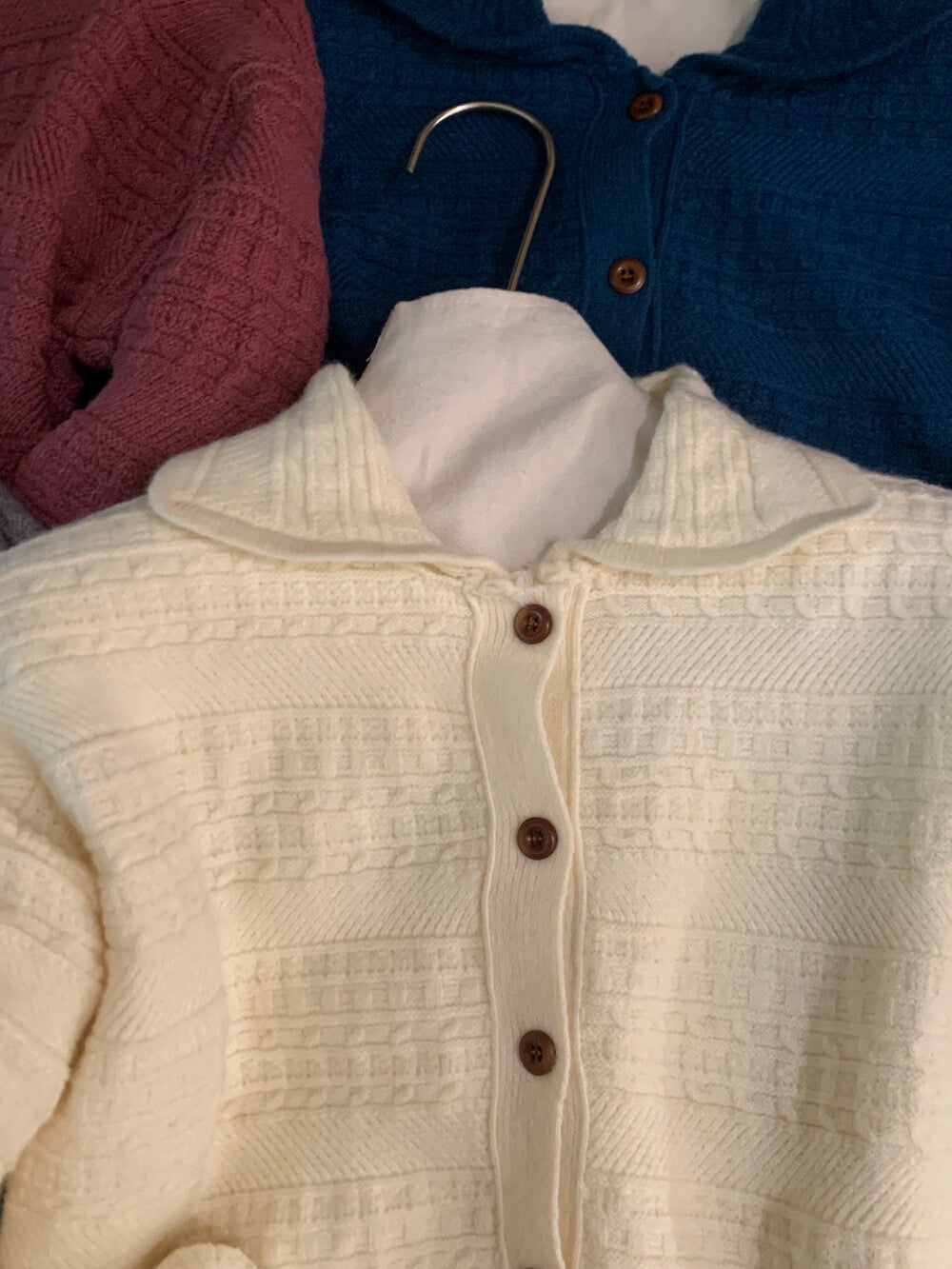 // 四色肌理感織紋翻領CD